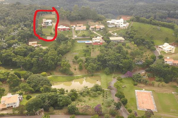 Condomínio de alto padrão em Viçosa MG com casas modernas e ambiente exclusivo. Uma chance rara de viver com conforto e sofisticação.